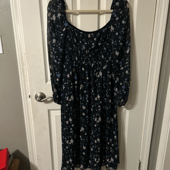 Aritzia Wilfred Genoa Chiffon Navy Blue Floral Midi Dress - Picture 2 of 6